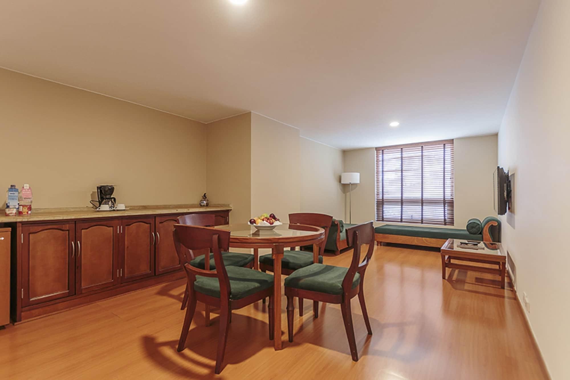 Hotel Estelar Suites Jones Богота Экстерьер фото