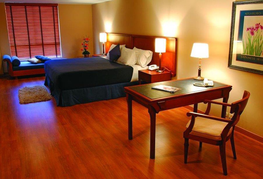 Hotel Estelar Suites Jones Богота Номер фото
